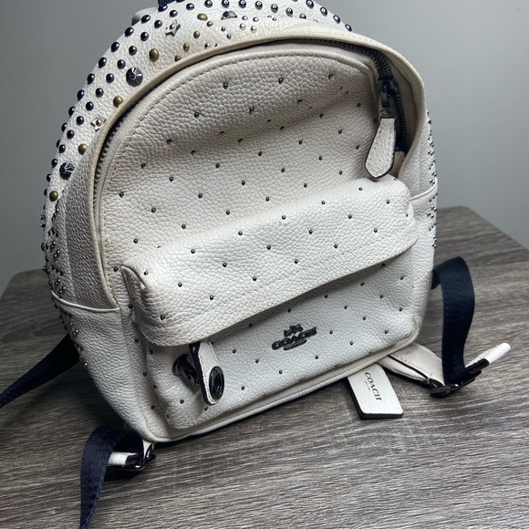 Coach backpack - Picture 2 of 2